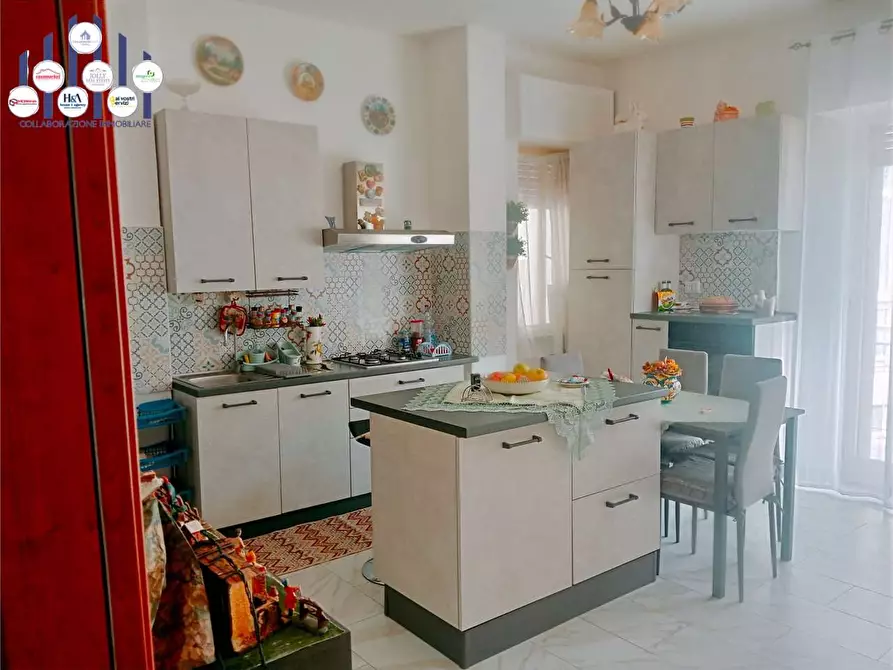 Immagine 1 di Appartamento in vendita  a Siracusa