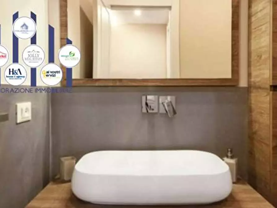 Immagine 10 di Appartamento in affitto  in Corso Gelone a Siracusa