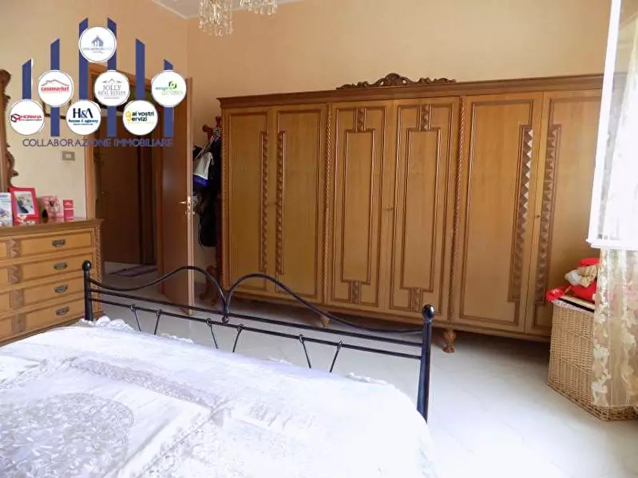 Immagine 11 di Appartamento in vendita  a Siracusa