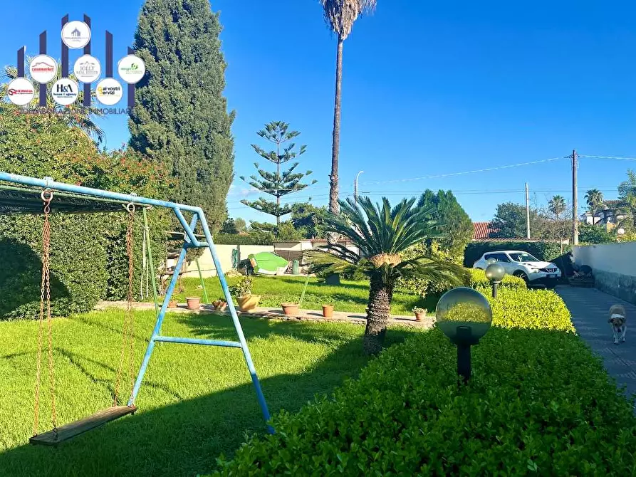 Immagine 34 di Casa bifamiliare in vendita  in Via Isola delle Molucche a Siracusa