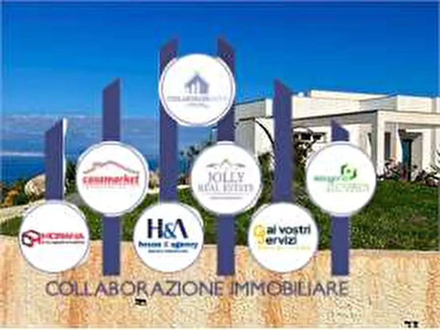 Immagine 3 di Villa in vendita  in Contrada Balatelle a Augusta