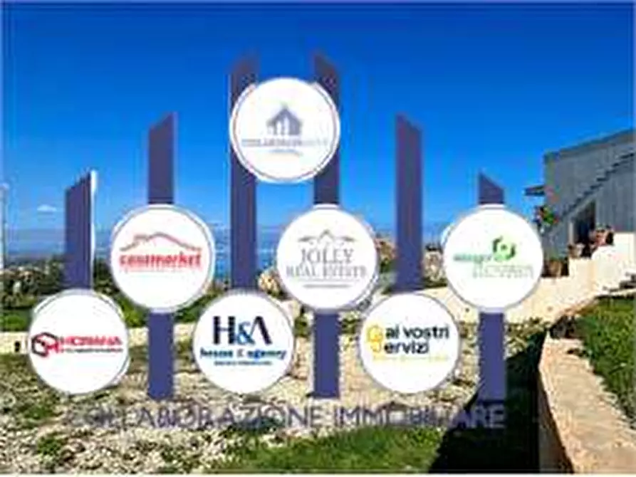 Immagine 5 di Villa in vendita  in Contrada Balatelle a Augusta