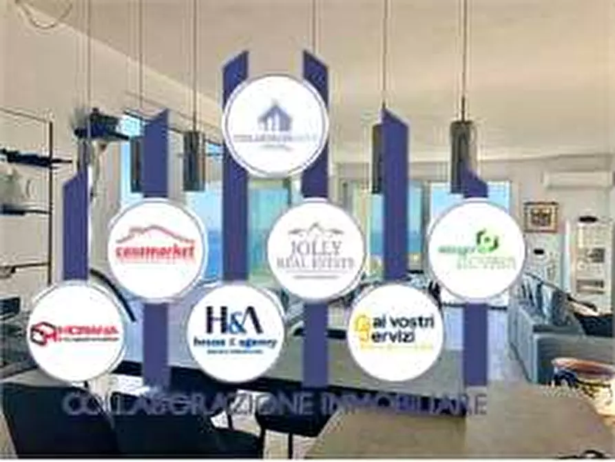 Immagine 10 di Villa in vendita  in Contrada Balatelle a Augusta