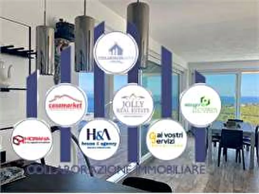 Immagine 11 di Villa in vendita  in Contrada Balatelle a Augusta