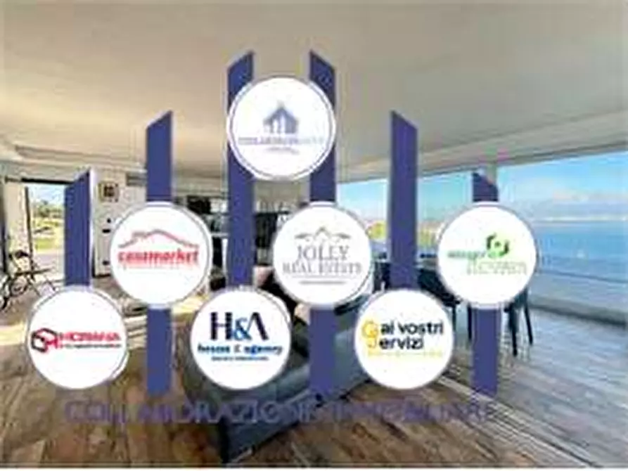 Immagine 13 di Villa in vendita  in Contrada Balatelle a Augusta