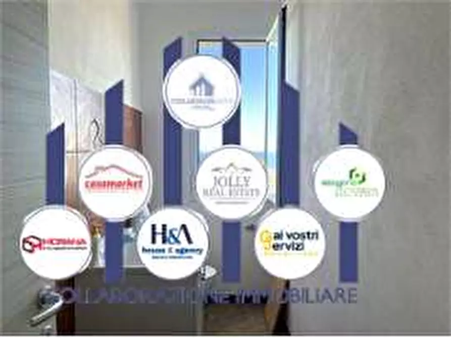 Immagine 37 di Villa in vendita  in Contrada Balatelle a Augusta