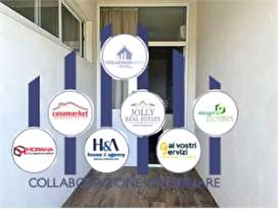 Immagine 39 di Villa in vendita  in Contrada Balatelle a Augusta