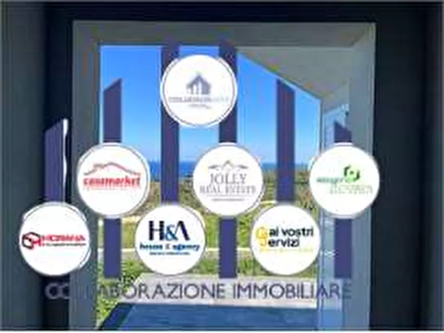 Immagine 43 di Villa in vendita  in Contrada Balatelle a Augusta