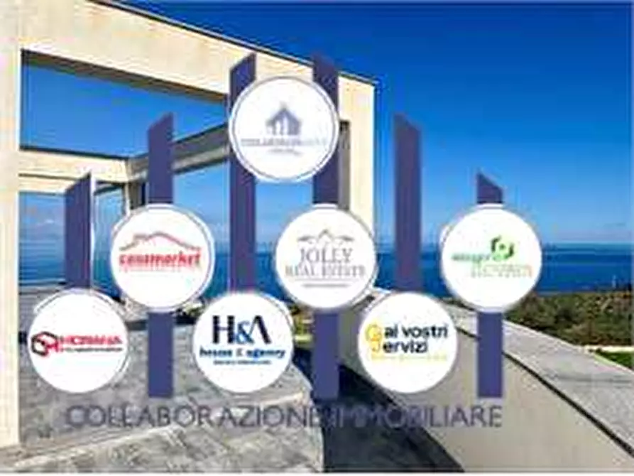 Immagine 51 di Villa in vendita  in Contrada Balatelle a Augusta