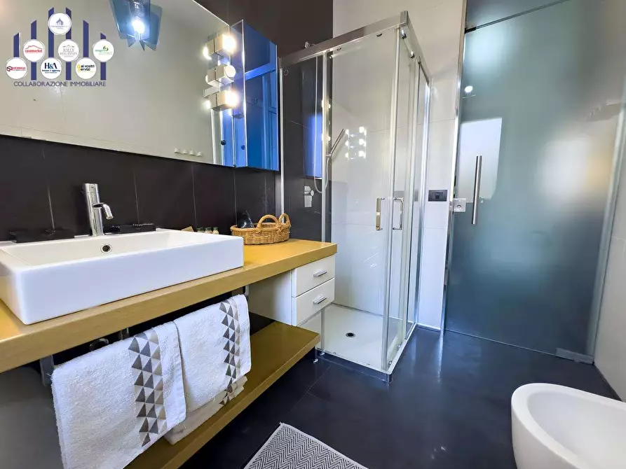 Immagine 29 di Appartamento in vendita  a Siracusa