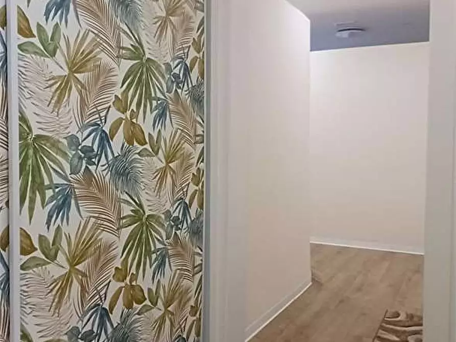 Immagine 4 di Negozio in vendita  a Siracusa