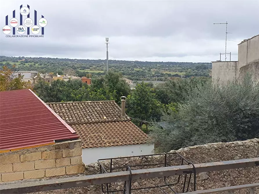 Immagine 13 di Casa indipendente in vendita  in Via Principe Amedeo a Canicattini Bagni