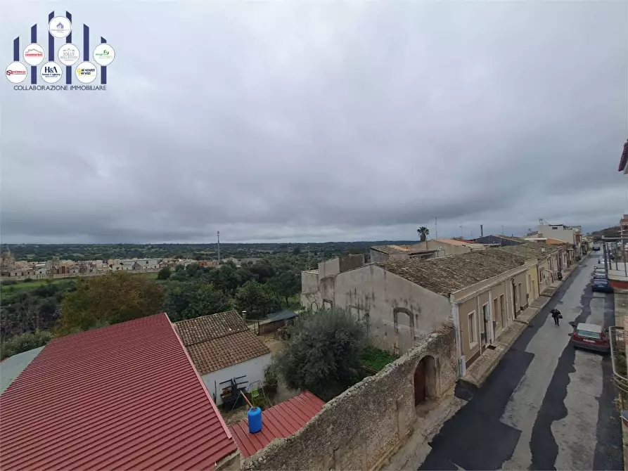 Immagine 16 di Casa indipendente in vendita  in Via Principe Amedeo a Canicattini Bagni