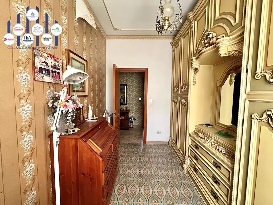 Immagine 13 di Stabile in vendita  in Via Alessandro Manzoni a Floridia