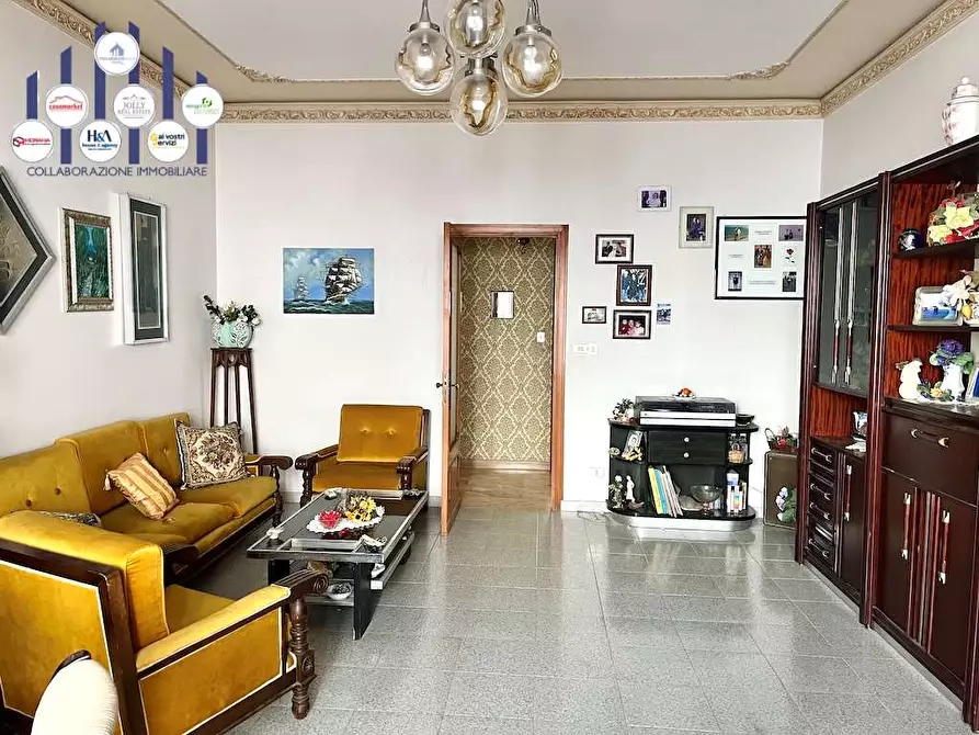 Immagine 14 di Stabile in vendita  in Via Alessandro Manzoni a Floridia