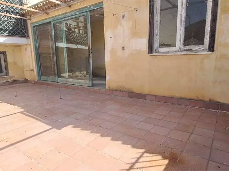 Immagine 27 di Appartamento in vendita  a Siracusa