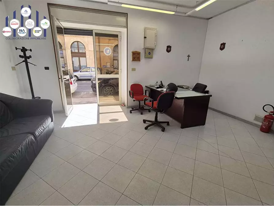 Immagine 15 di Trilocale in vendita  a Siracusa