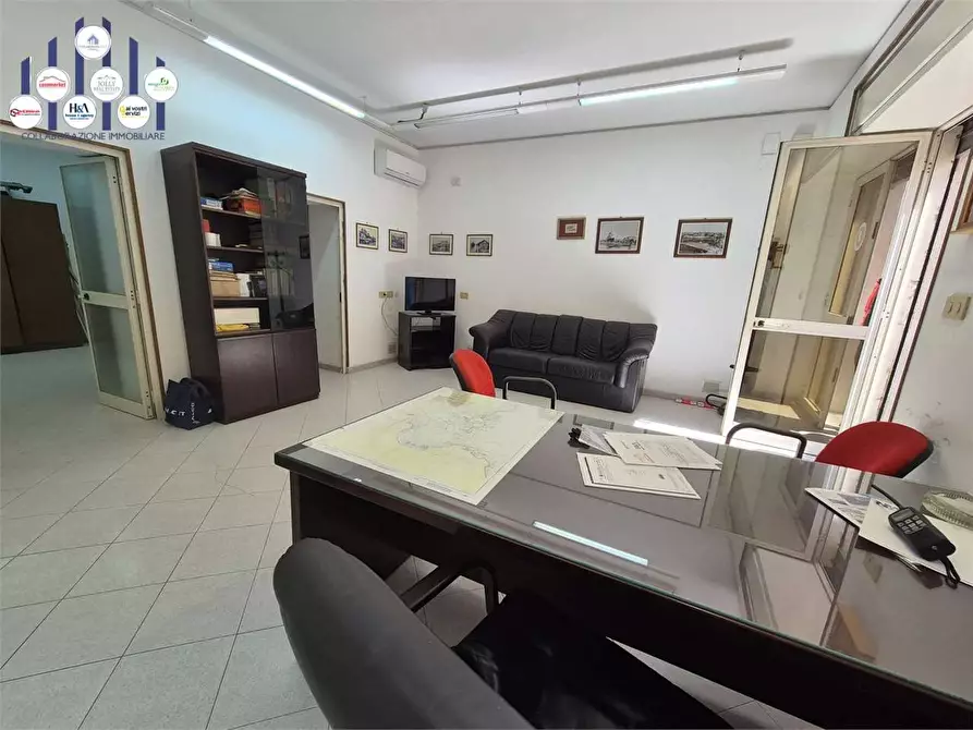 Immagine 21 di Trilocale in vendita  a Siracusa