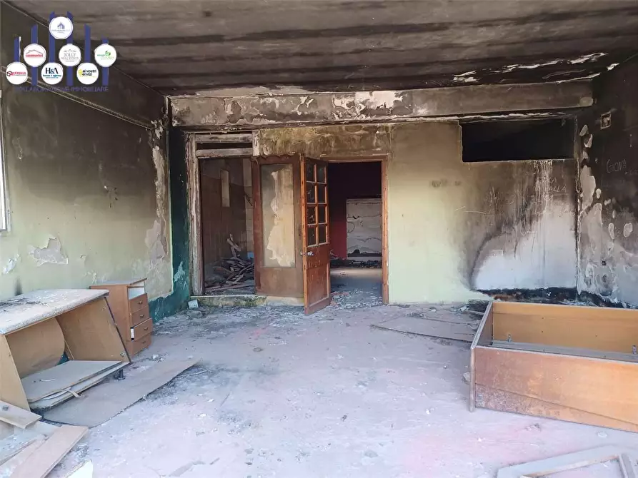 Immagine 12 di Villa in vendita  a Siracusa