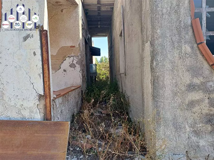 Immagine 15 di Villa in vendita  a Siracusa