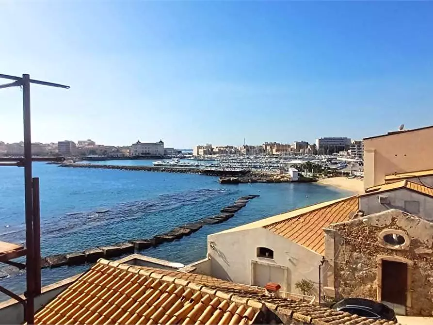 Immagine 5 di Appartamento in vendita  a Siracusa