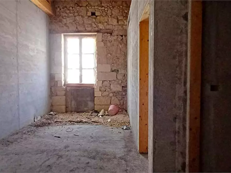 Immagine 9 di Appartamento in vendita  a Siracusa