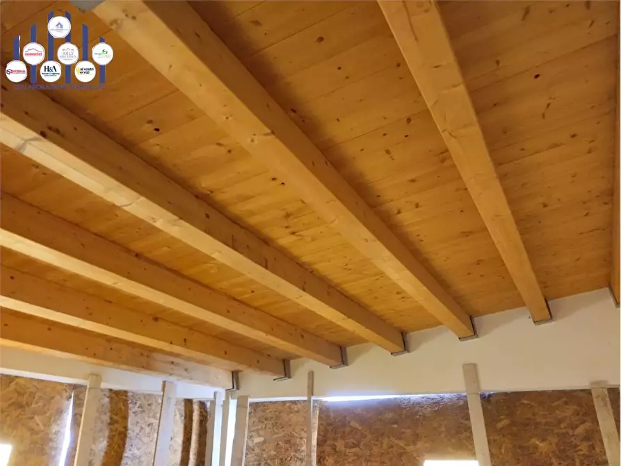 Immagine 21 di Appartamento in vendita  a Siracusa