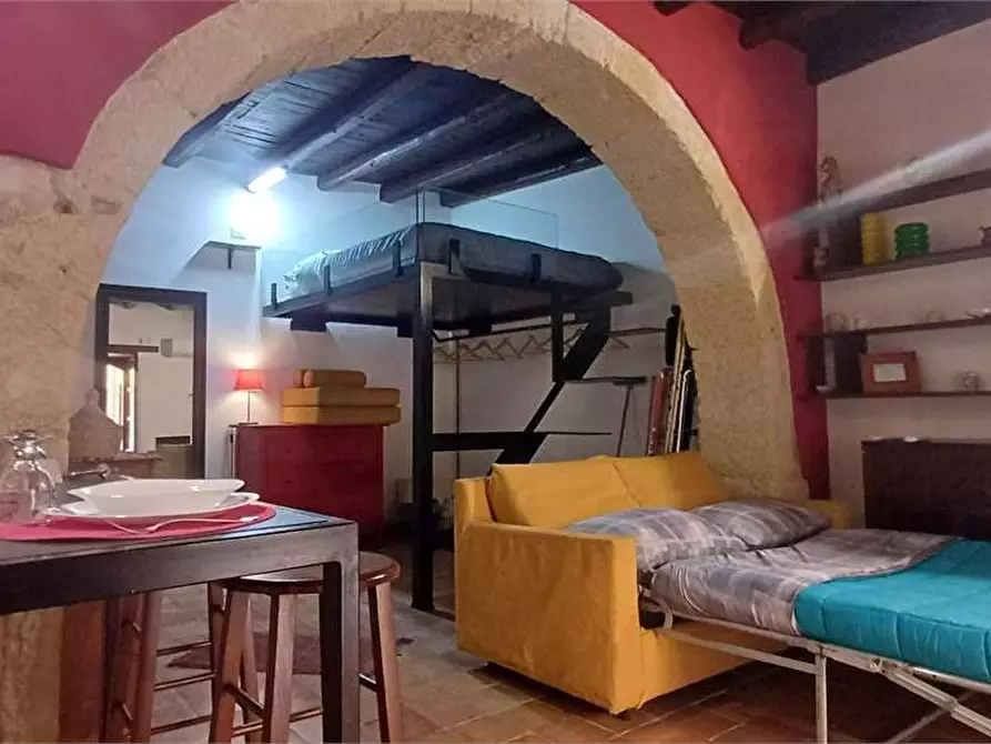 Immagine 24 di Appartamento in vendita  a Siracusa