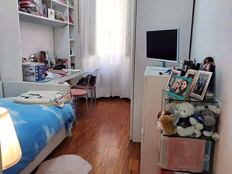 Immagine 8 di Stabile in vendita  a Siracusa