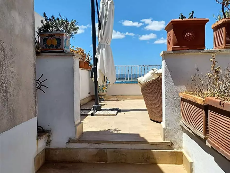 Immagine 24 di Stabile in vendita  a Siracusa