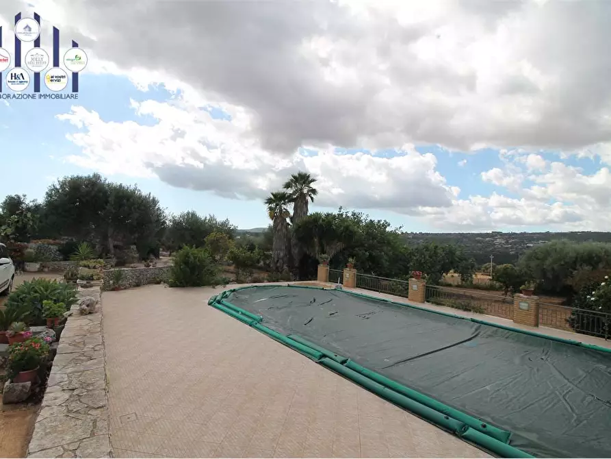 Immagine 6 di Rustico / casale in vendita  in CONTRADA BAGNI a Canicattini Bagni