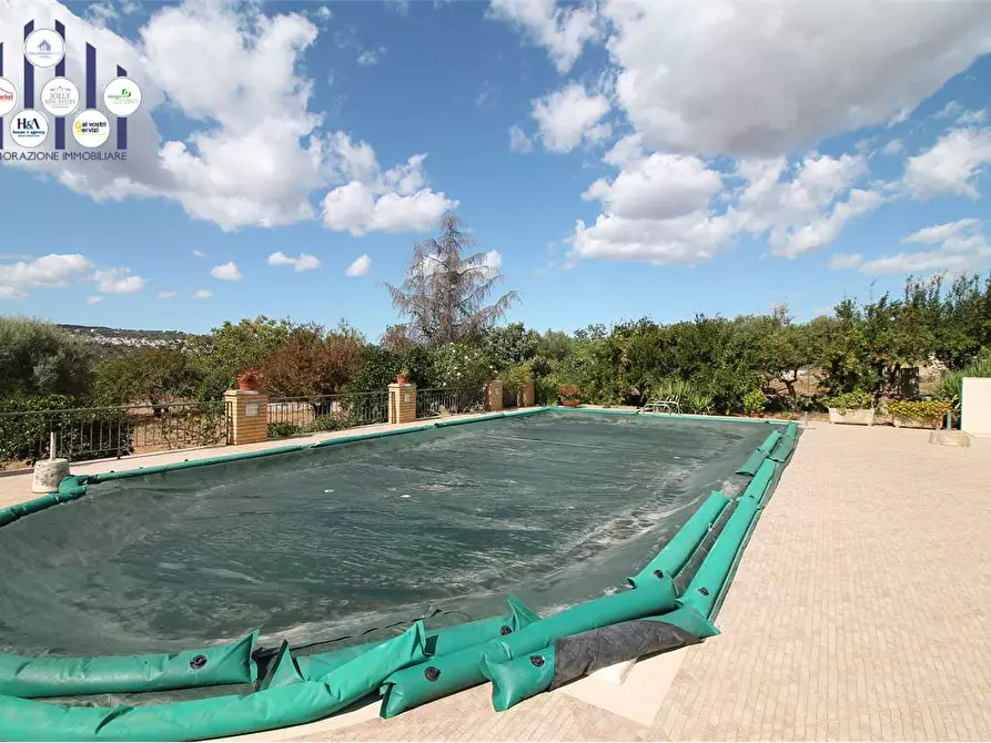 Immagine 16 di Rustico / casale in vendita  in CONTRADA BAGNI a Canicattini Bagni