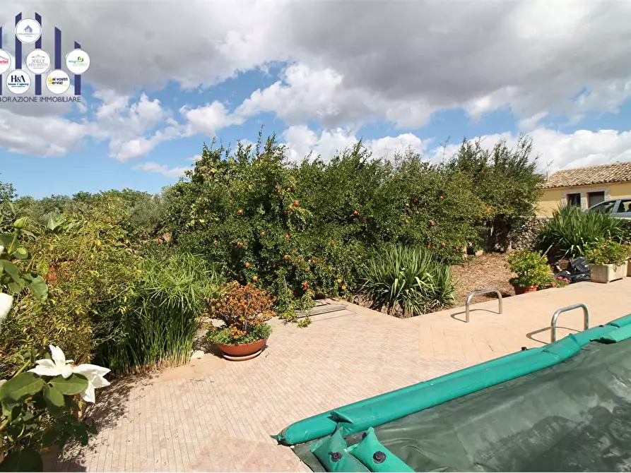 Immagine 20 di Rustico / casale in vendita  in CONTRADA BAGNI a Canicattini Bagni