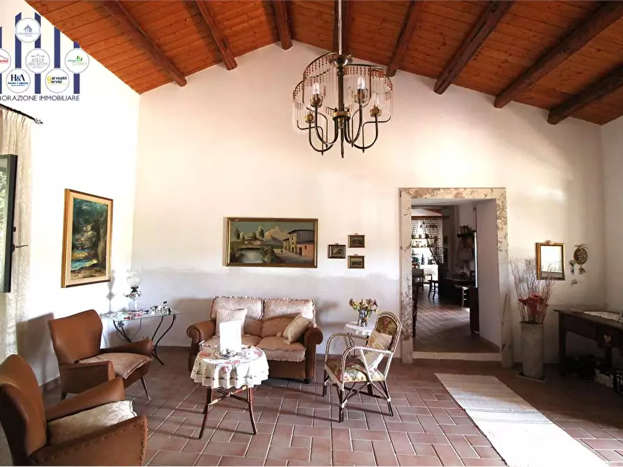 Immagine 36 di Rustico / casale in vendita  in CONTRADA BAGNI a Canicattini Bagni