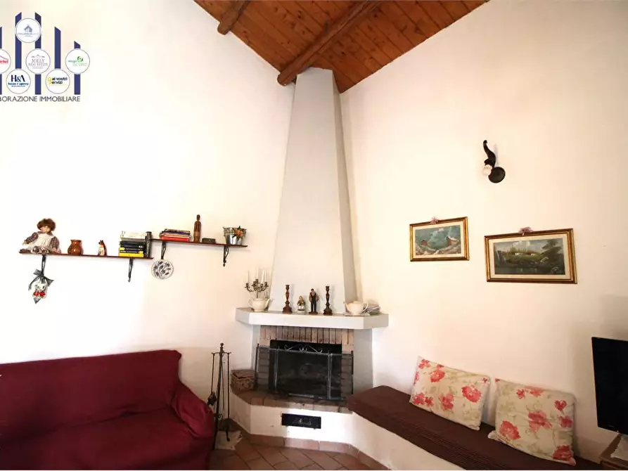 Immagine 43 di Rustico / casale in vendita  in CONTRADA BAGNI a Canicattini Bagni