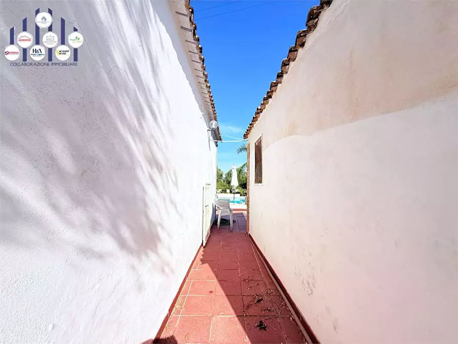 Immagine 24 di Villa in vendita  in Strada Ognina  a Siracusa