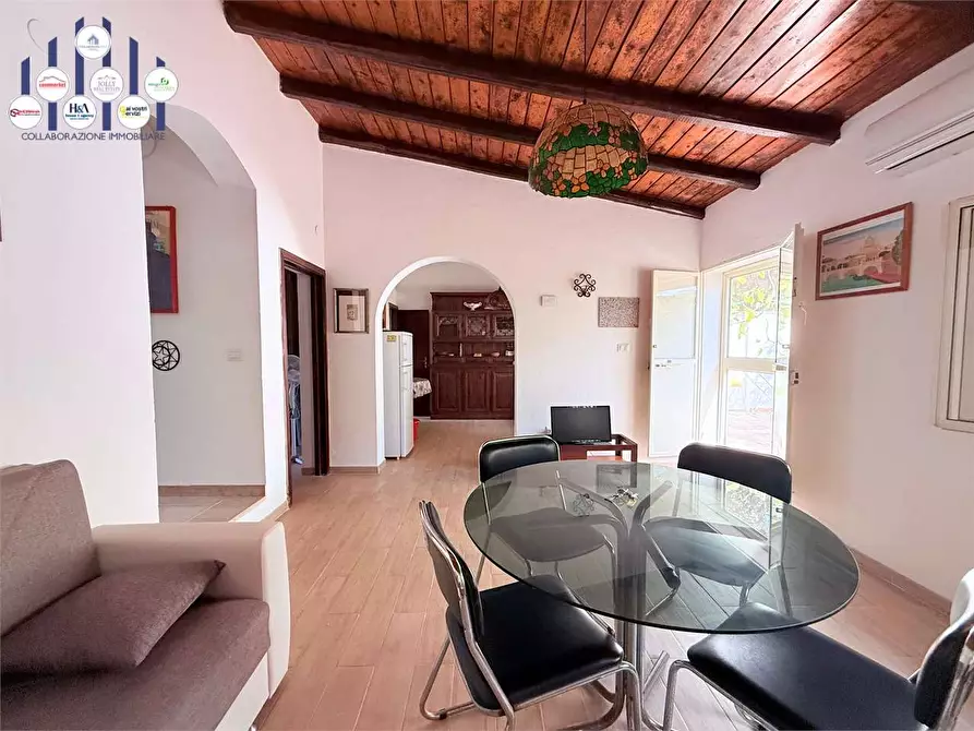 Immagine 7 di Villa in vendita  in STRADA OGNINA a Siracusa