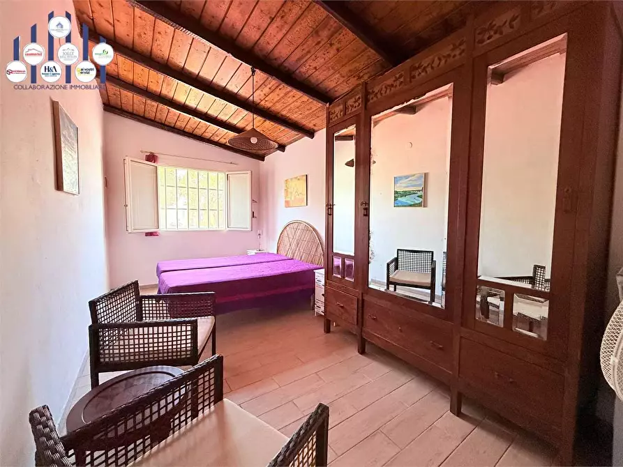 Immagine 13 di Villa in vendita  in STRADA OGNINA a Siracusa