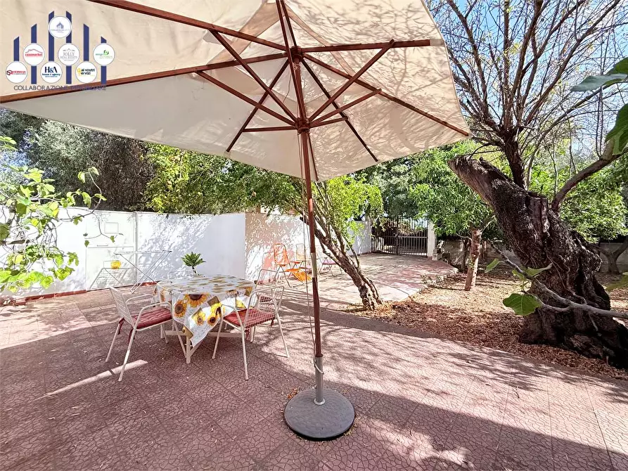 Immagine 20 di Villa in vendita  in STRADA OGNINA a Siracusa