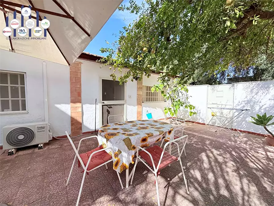 Immagine 22 di Villa in vendita  in STRADA OGNINA a Siracusa