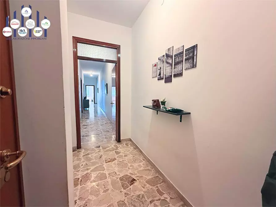 Immagine 3 di Appartamento in vendita  in via torino a Siracusa