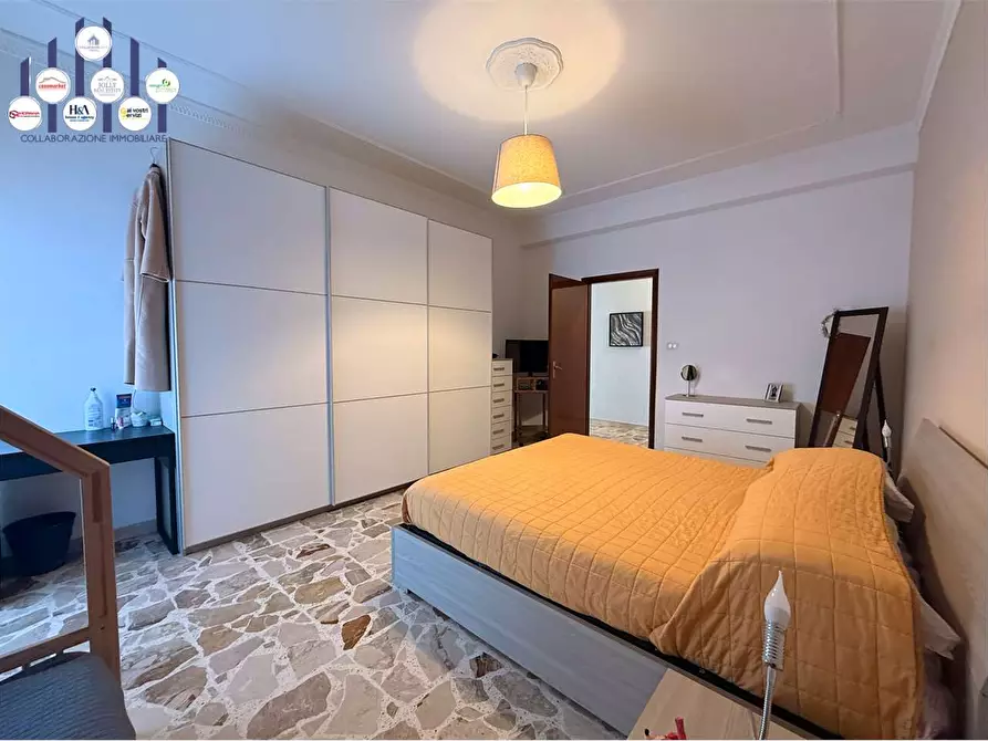 Immagine 13 di Appartamento in vendita  in via torino a Siracusa