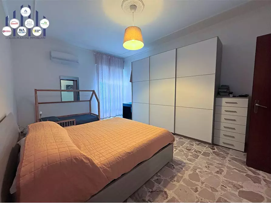 Immagine 14 di Appartamento in vendita  in via torino a Siracusa