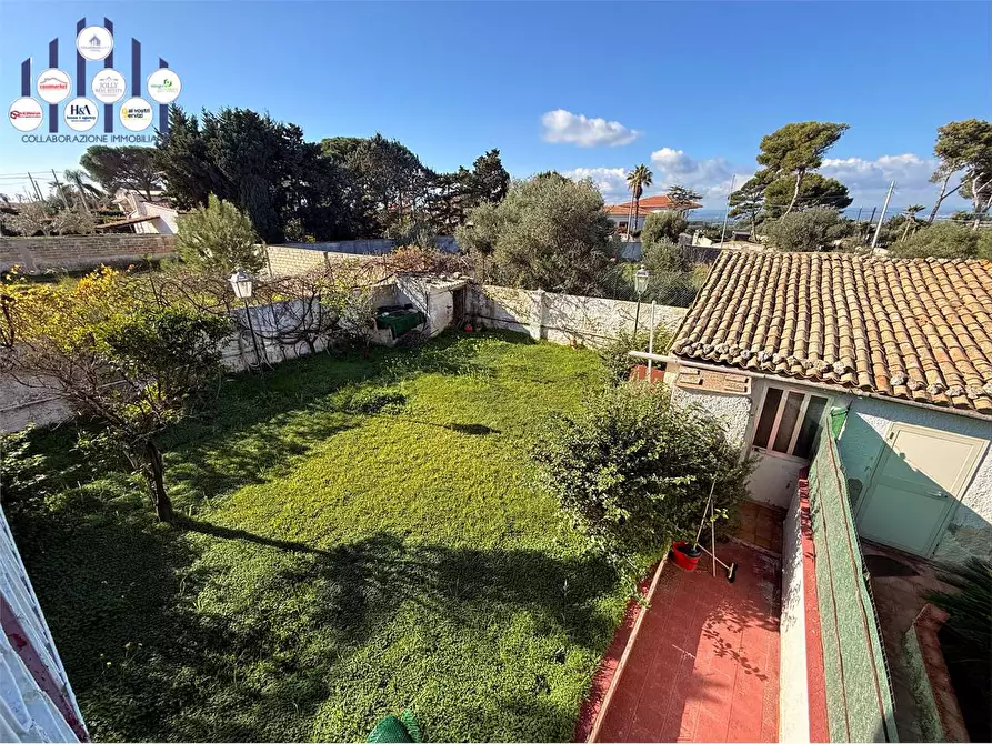 Immagine 12 di Casa bifamiliare in vendita  in VIA DEL NICHELIO a Siracusa