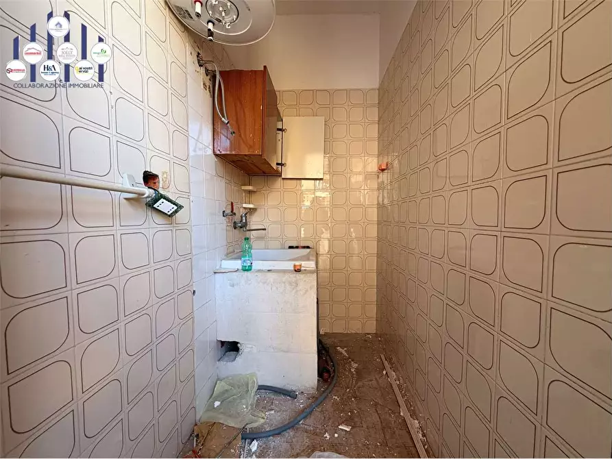 Immagine 11 di Appartamento in vendita  in VIA POMPEO BORGIA a Siracusa