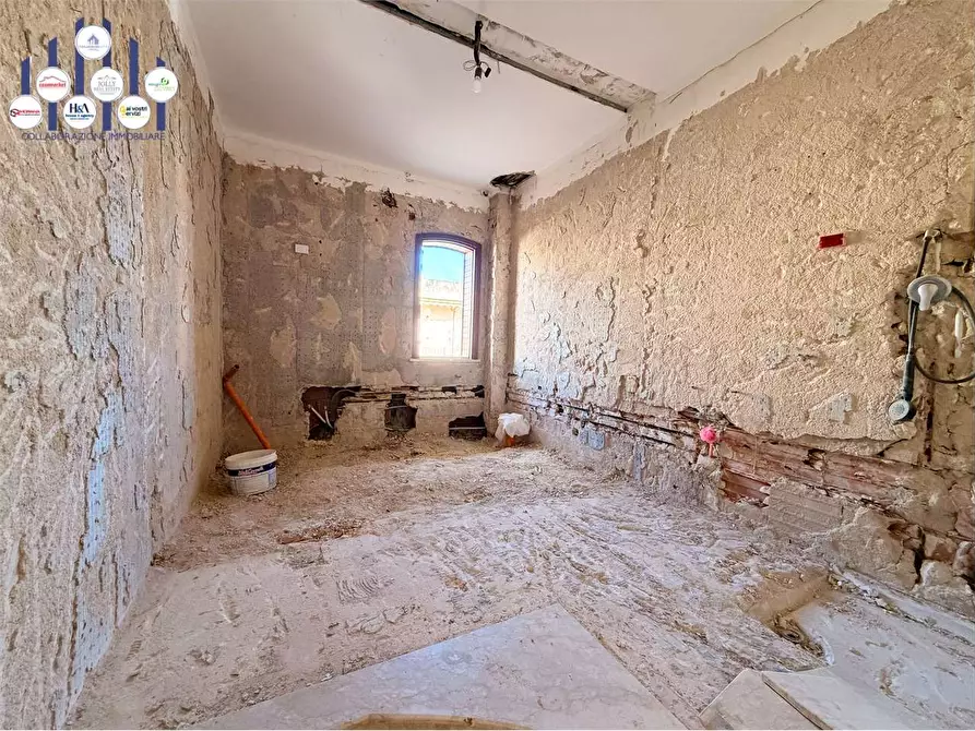 Immagine 12 di Appartamento in vendita  in VIA POMPEO BORGIA a Siracusa