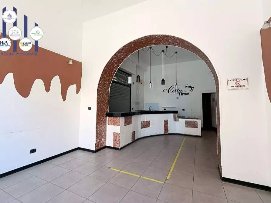 Immagine 2 di Negozio in vendita  in Via Filisto  a Siracusa