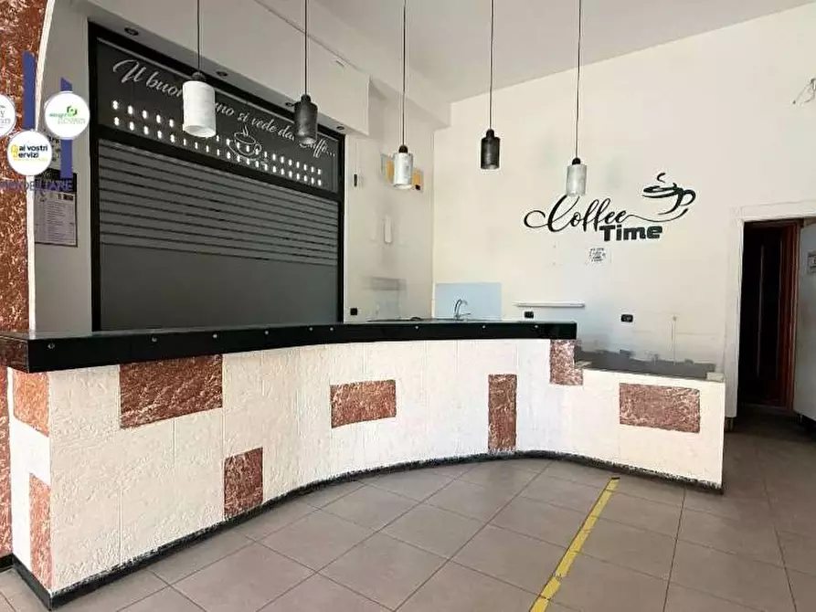 Immagine 5 di Negozio in vendita  in Via Filisto  a Siracusa