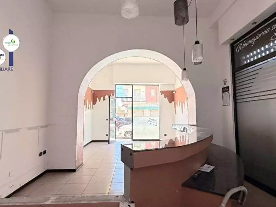 Immagine 9 di Negozio in vendita  in Via Filisto  a Siracusa