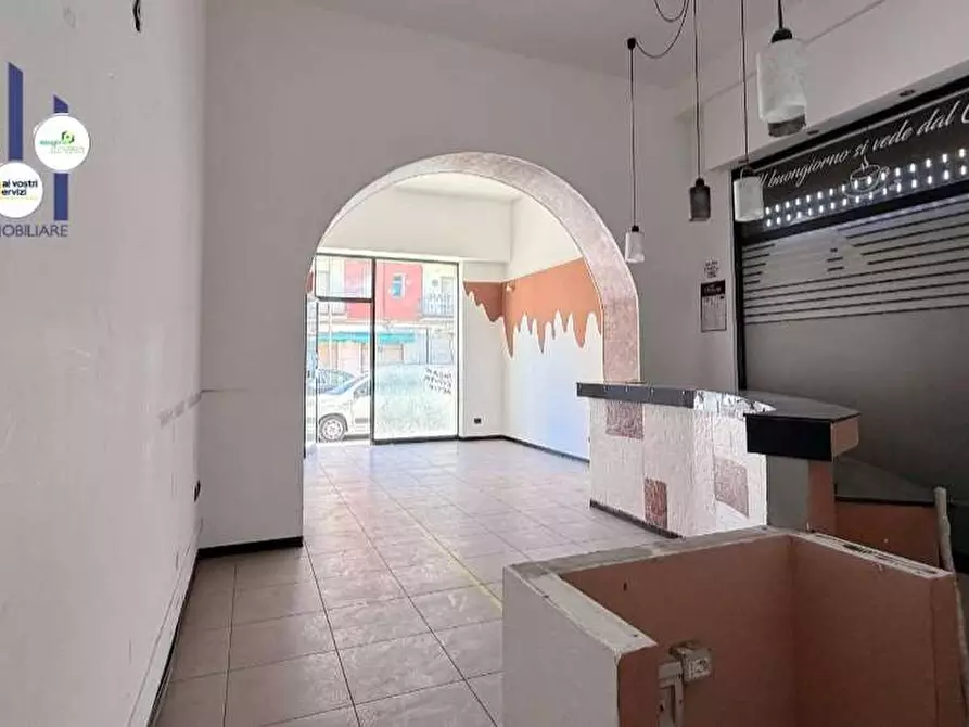 Immagine 11 di Negozio in vendita  in Via Filisto  a Siracusa